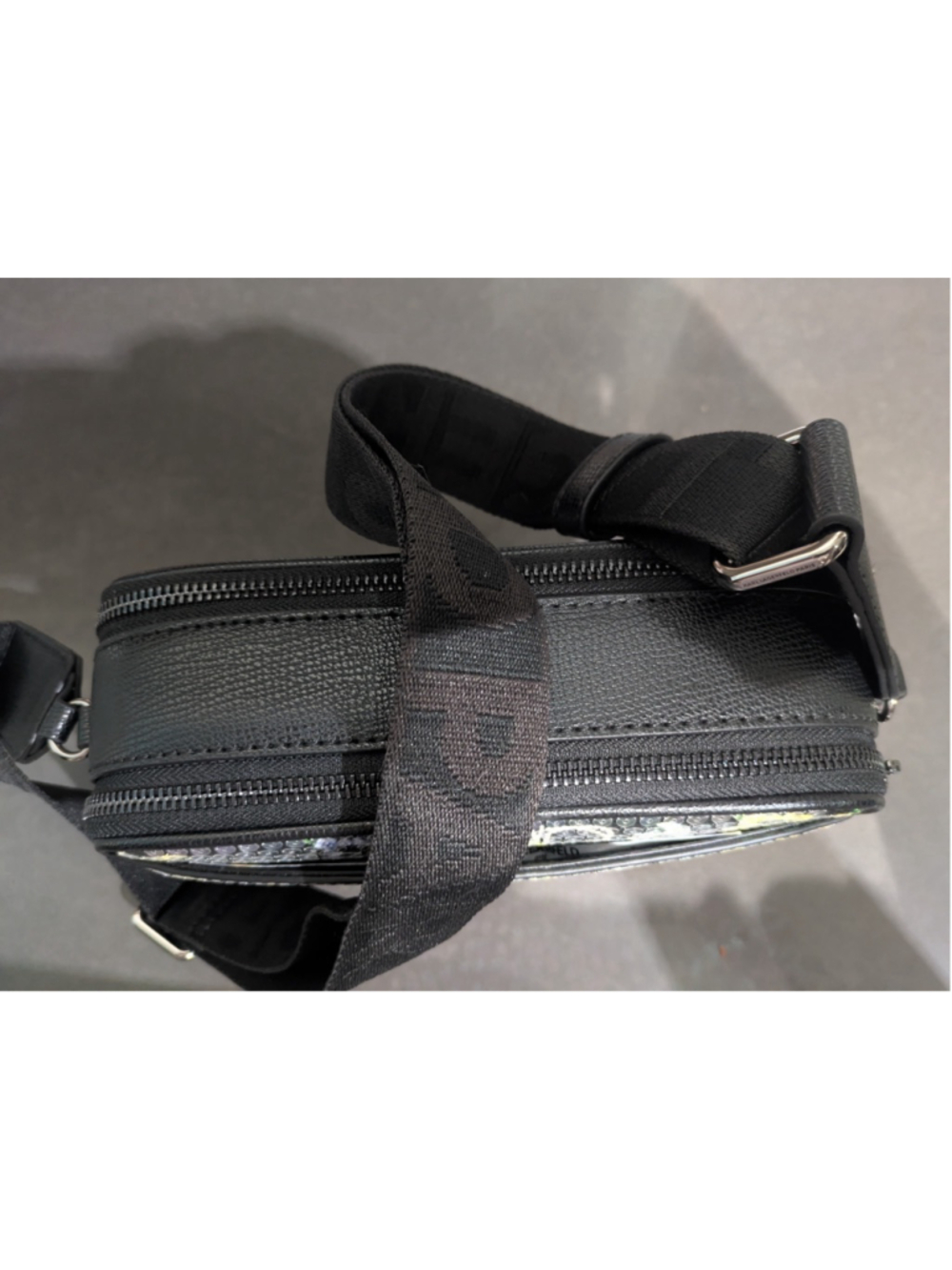 Karl Lagerfeld Paris Sequin Crossbody Bag Camera Purse Black Floral Logo New Tag - Picture 3 of 5